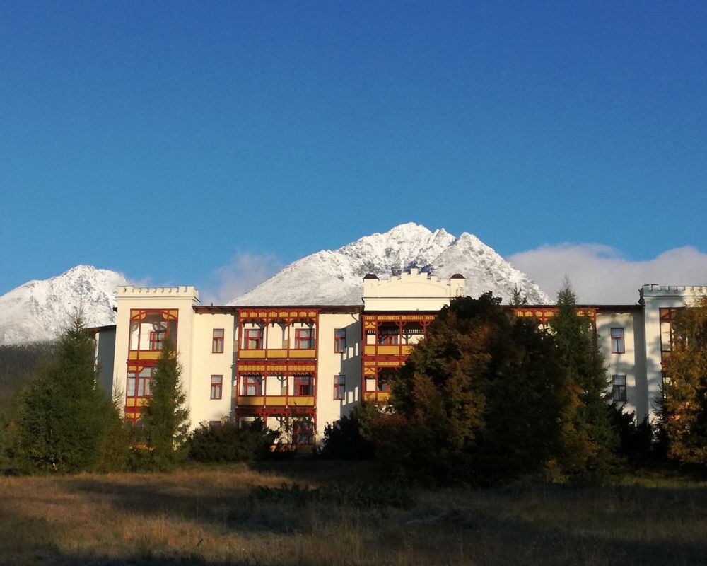 SANATORIUM DR. GUHRA